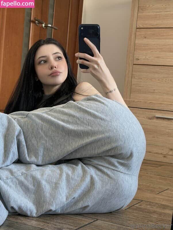 Alina Becker foto 3