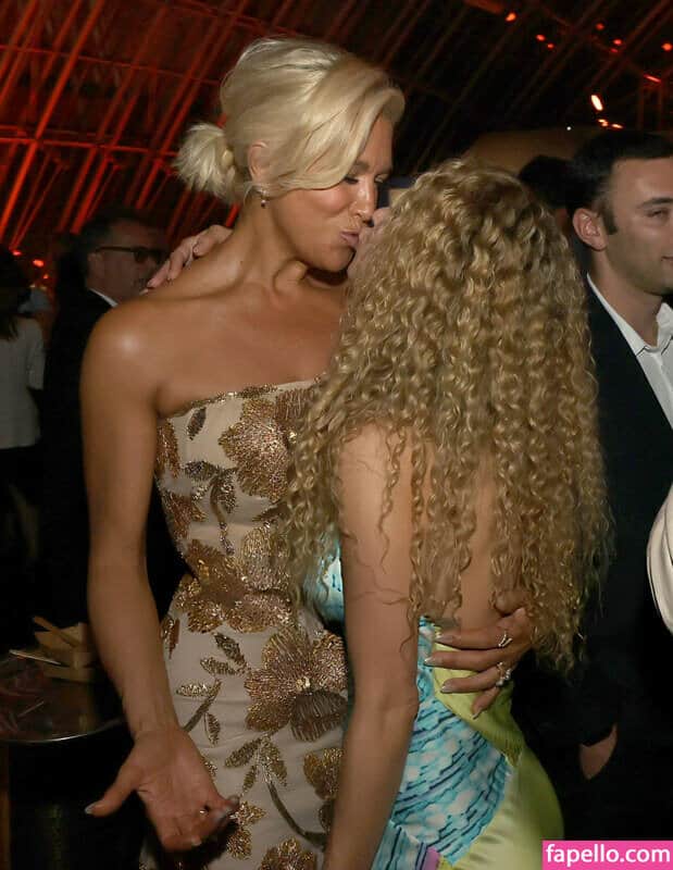 Hannah Waddingham foto 14