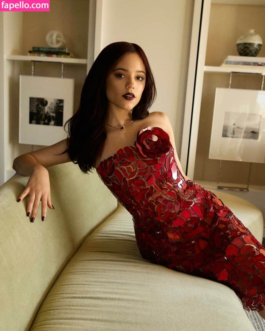 Jenna Ortega foto 14