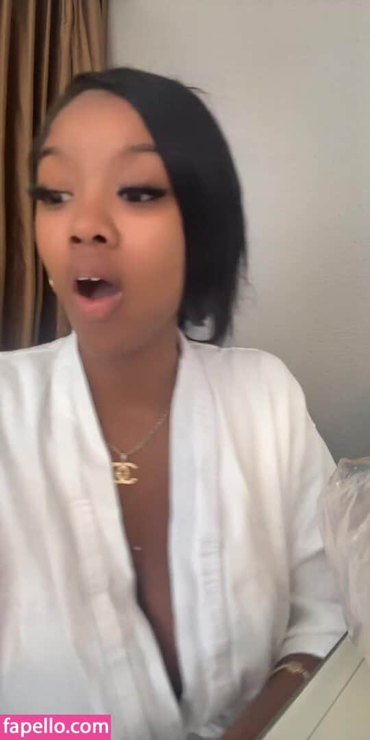 Tiktok Live Nipslips & Nudity foto 5