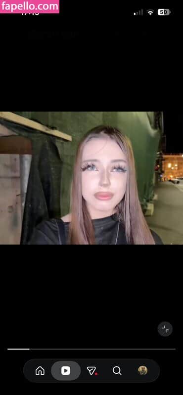 Who Is This foto 4